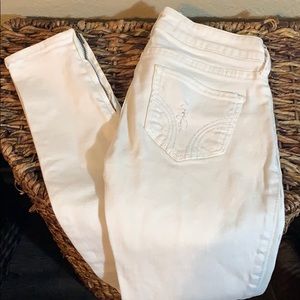 White Hollister skinny jean pants
